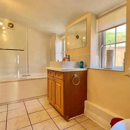 3 Bedroom Character Townhouse On Edge Of Blackdown Hills Wellington  Exterior photo